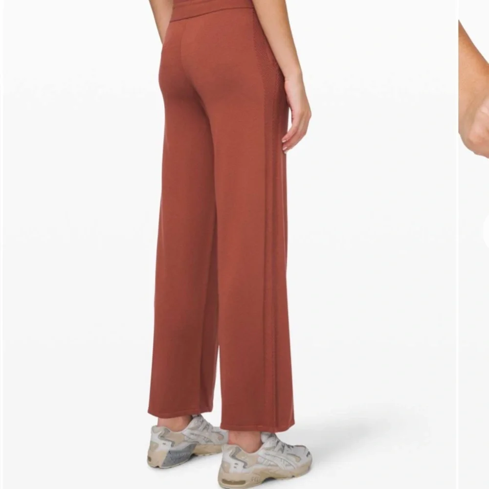 Lululemon Comfort Zone lounge Pants 10 or 8 NEW
